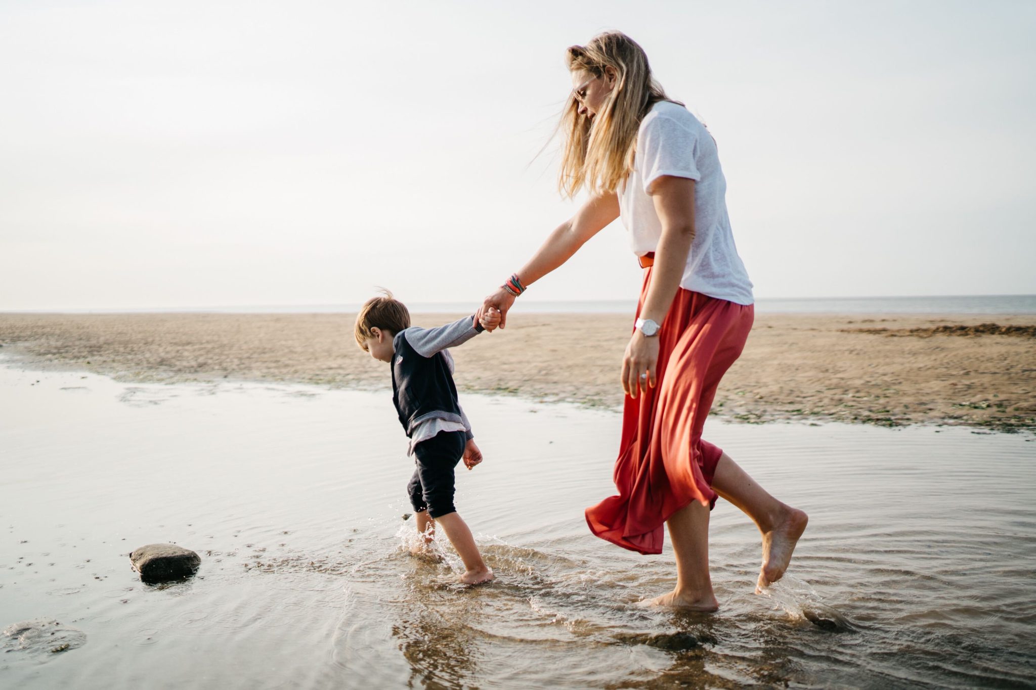 famille sur plage normande